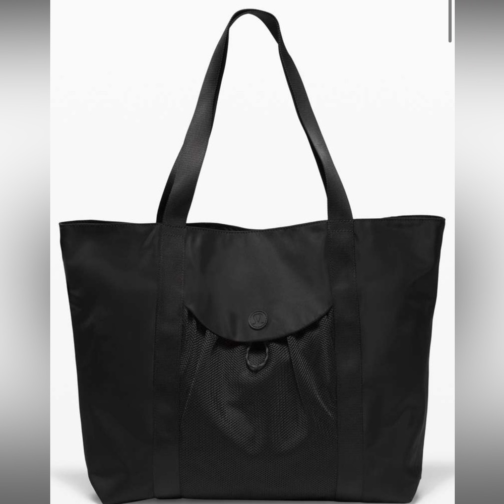 Lulu Lemon Take It On Tote